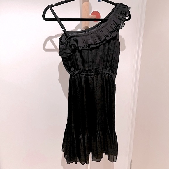 Vero Moda Dress - Picture 9 of 10